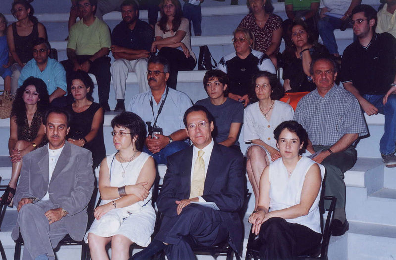 File:CK Grad2000 016.jpg